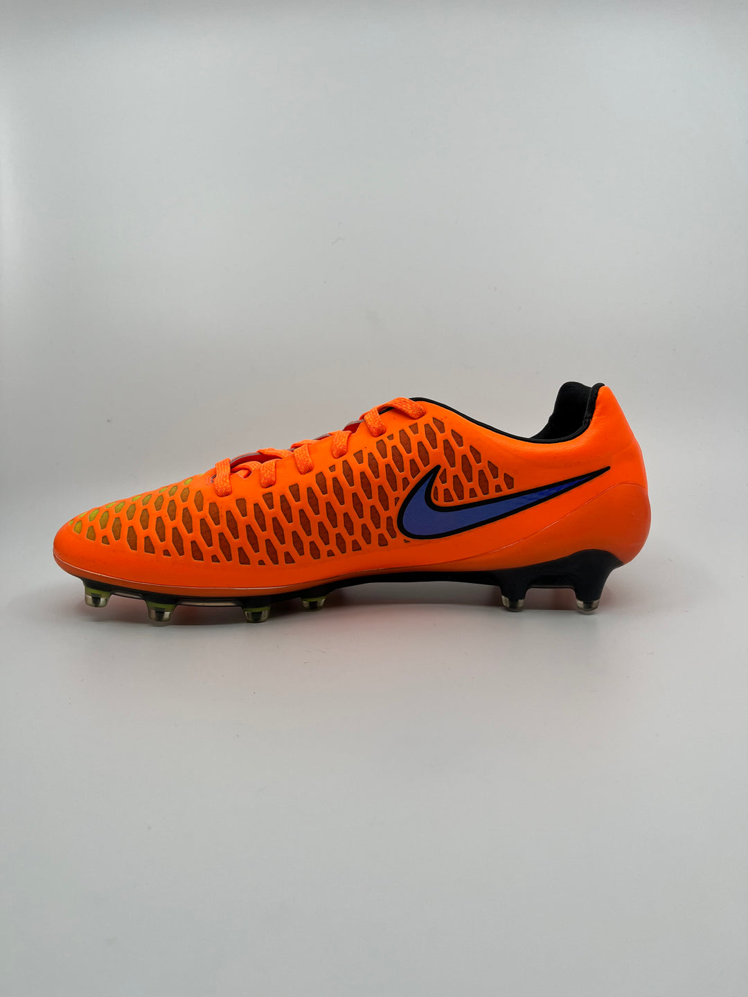 MAGISTA OPUS - SIZE 42,5