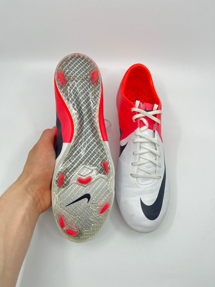 Nike Mercurial Vapor 8 - Size 42,5