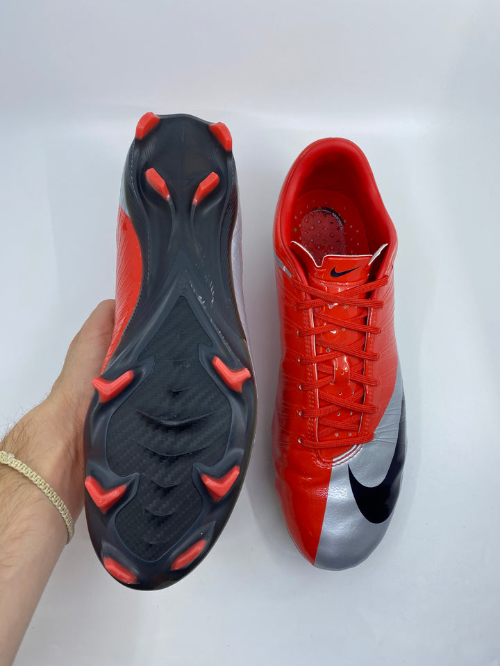 Nike Mercurial Superfly 1 RGN - Size 45.5