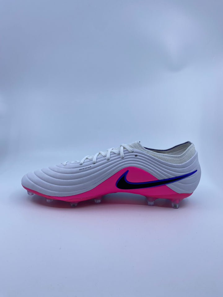 Nike Tiempo Maestro - Size 43