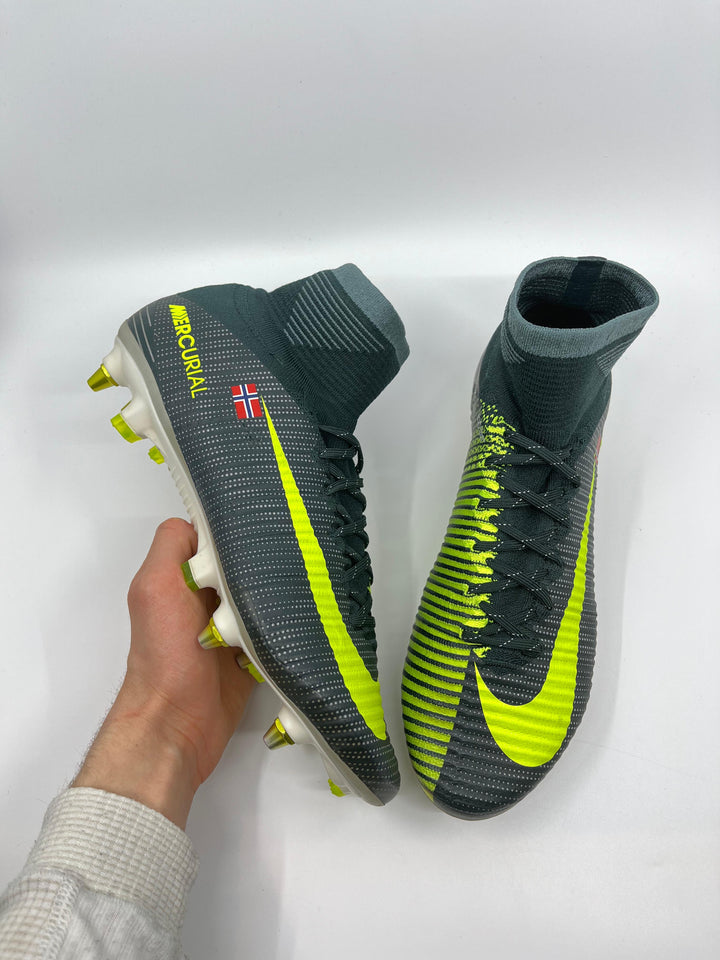 Nike Mercurial Superfly 5 X CR7 - Size 44,5