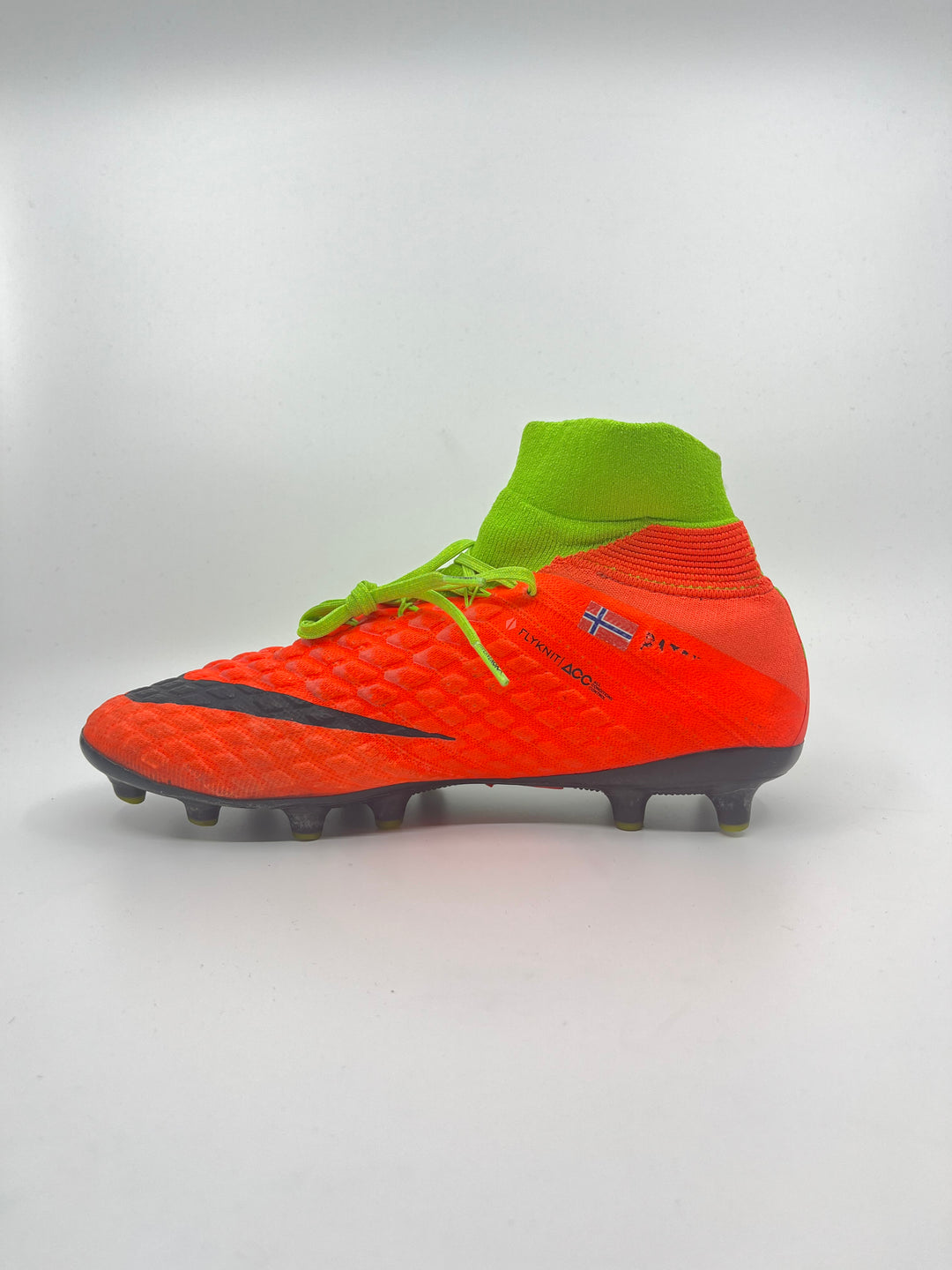 Nike Hypervenom Phantom 3 - Size 41