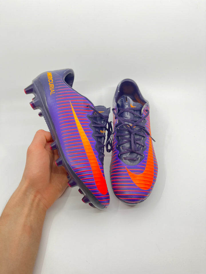 Nike Mercurial Vapor 11 - Size 42