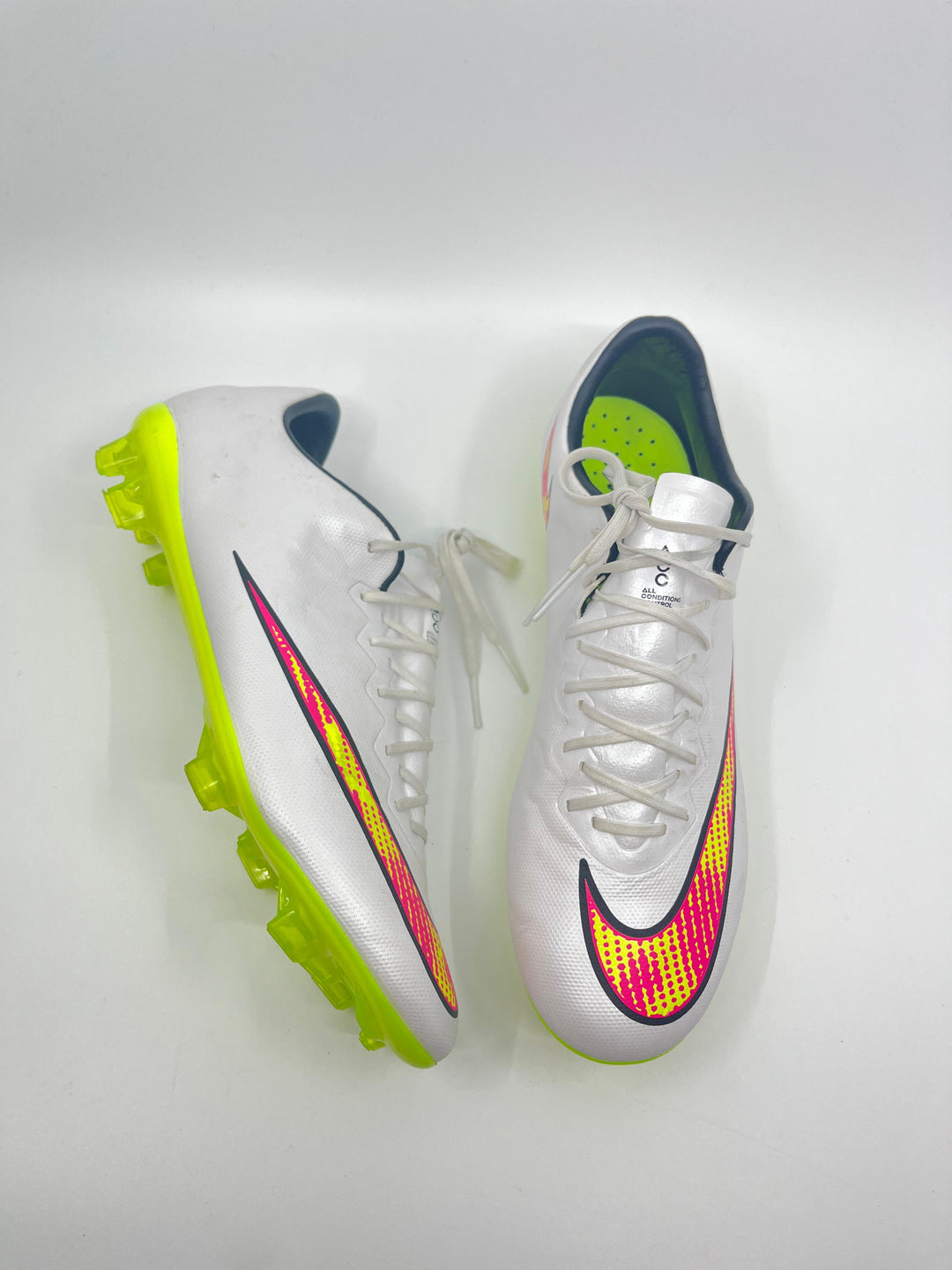 Nike Mercurial Vapor 10 - Size 41