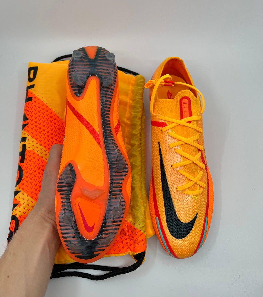 Nike Phantom GT 2 Elite - Size 44.5