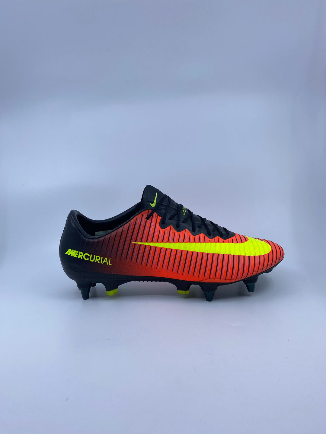 Nike Mercurial Vapor XI - Size 43