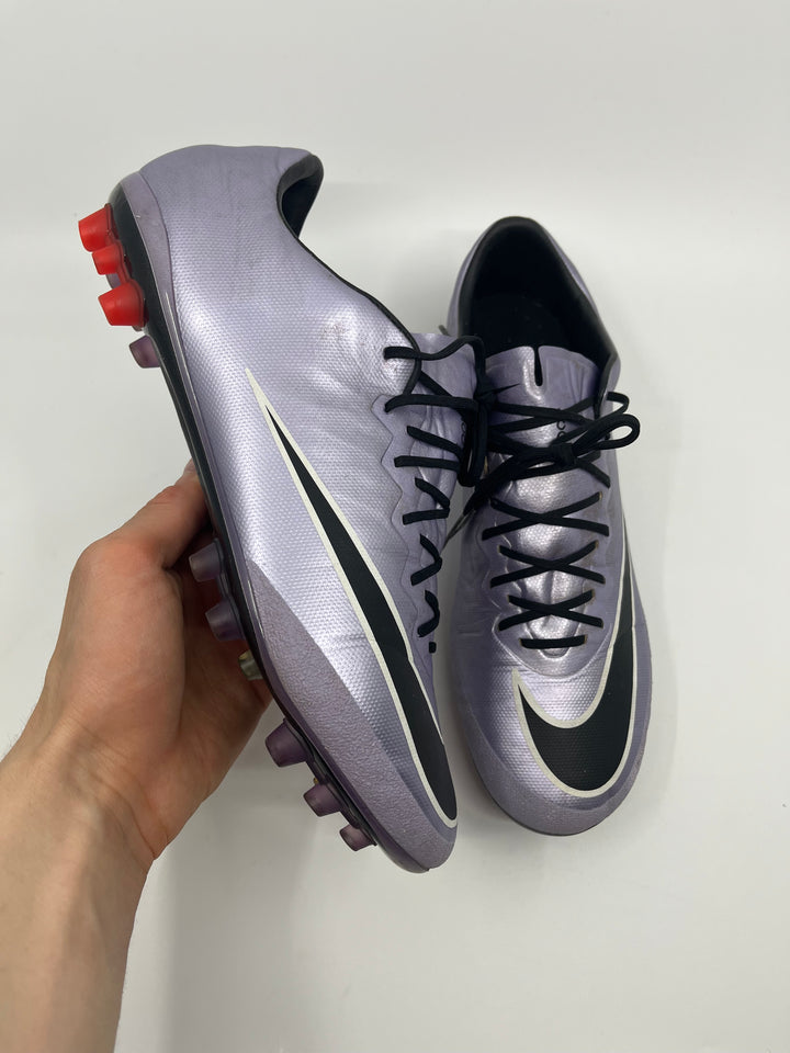 Nike Mercurial Vapor 10 - Size 42