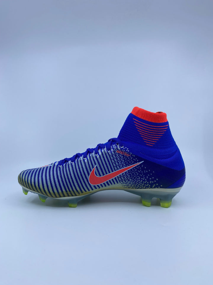 Nike Mercurial Superfly 5 - Size 42