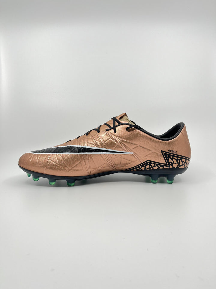 Nike Hypervenom Phinish - Size 46