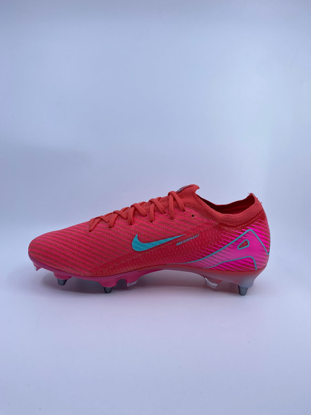 Nike Mercurial Vapor 16 - Size 42.5