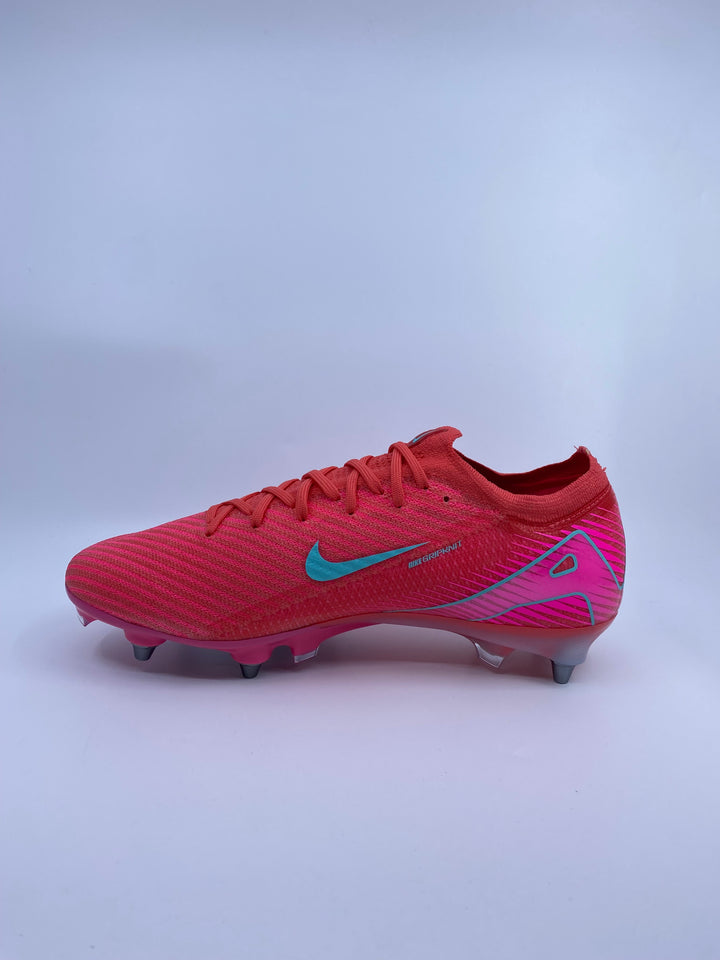 Nike Mercurial Vapor 16 - Size 42.5