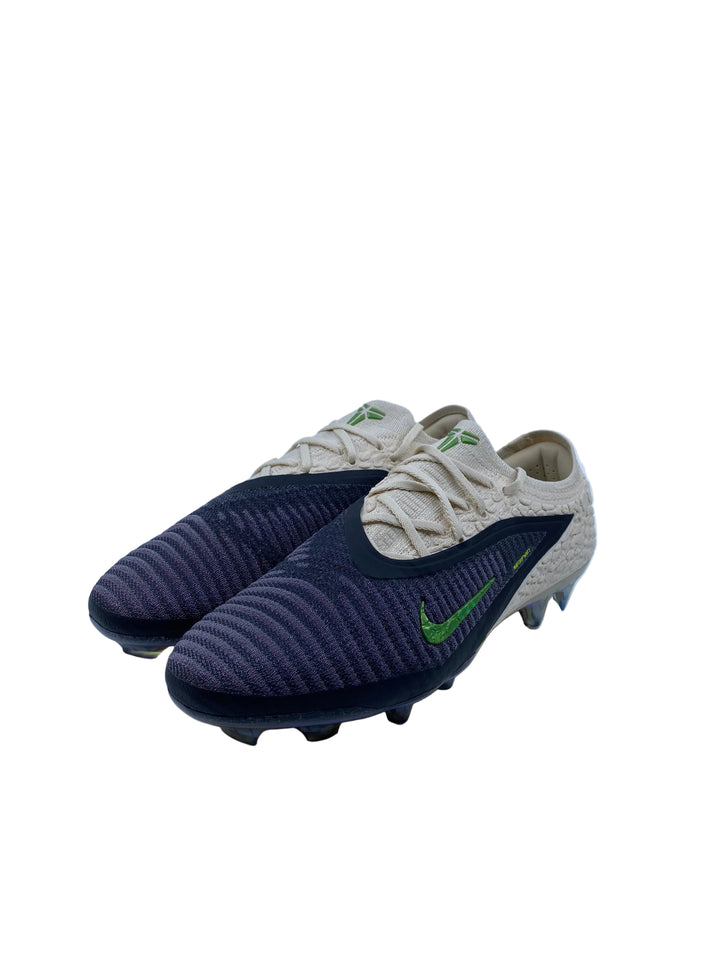 Nike Phantom 6 Black Mamba - Size 43