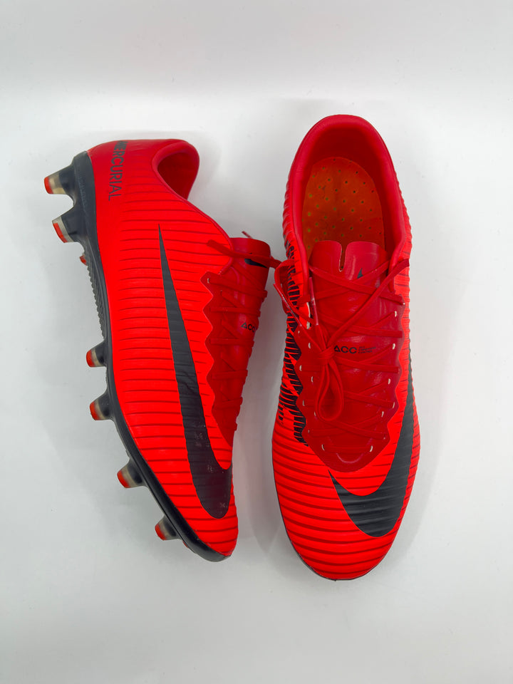 Nike Mercurial Vapor 11 - Size 42,5