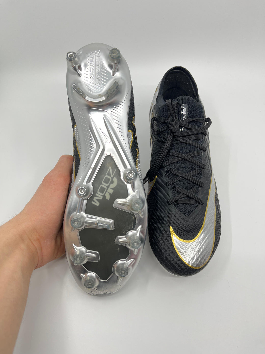 Nike Mercurial Vapor 15 - Size 42