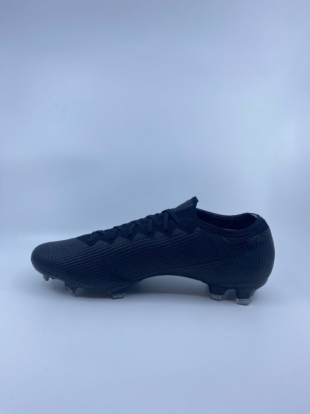 Nike Mercurial Vapor 13 - Size 44.5