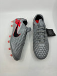 Nike Tiempo 8 - Size 43