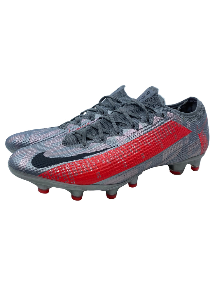 Nike Mercurial Vapor 13 - Size 42