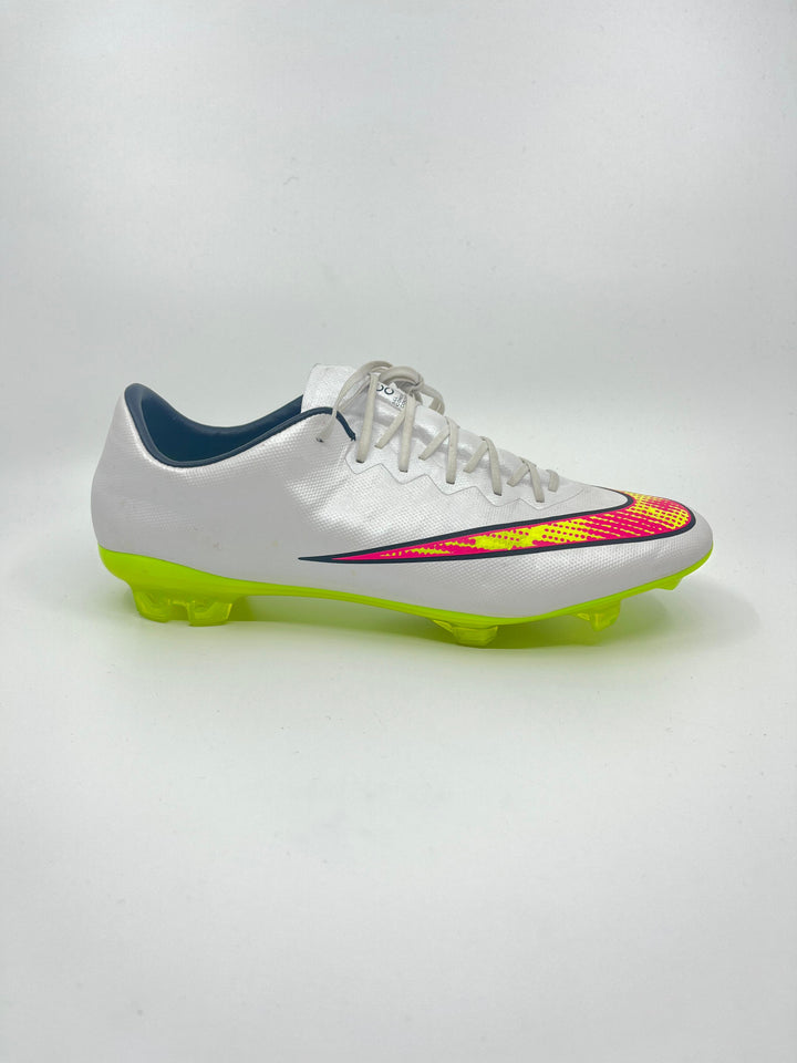 Nike Mercurial Vapor 10 - Size 41