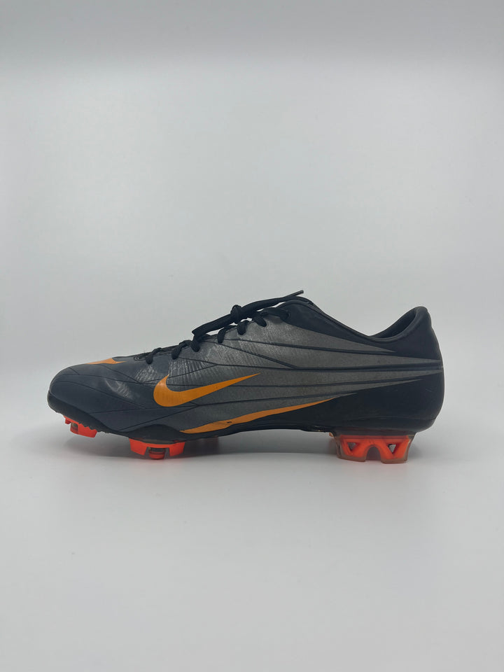 Nike Mercurial Superfly 2 - Size 42,5