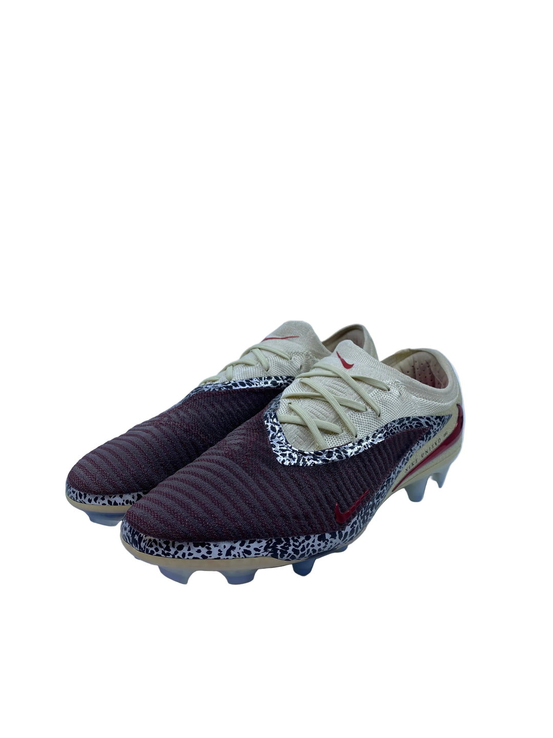 Nike Phantom 6 - Size 43