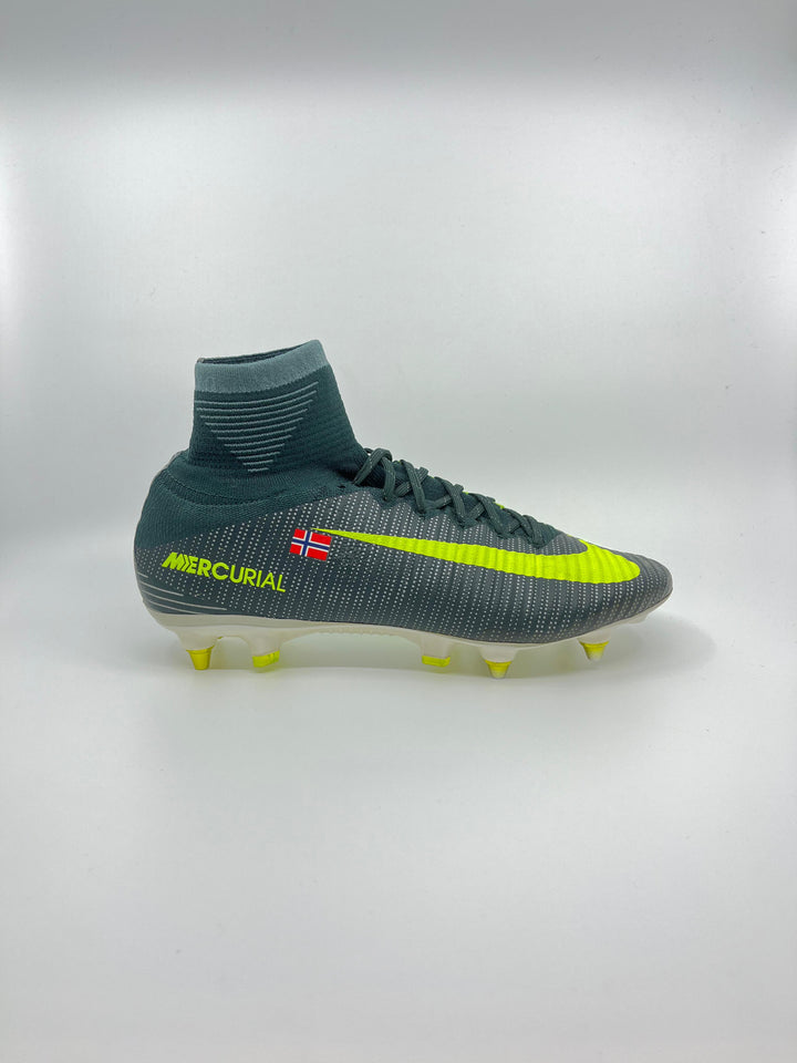 Nike Mercurial Superfly 5 X CR7 - Size 44,5
