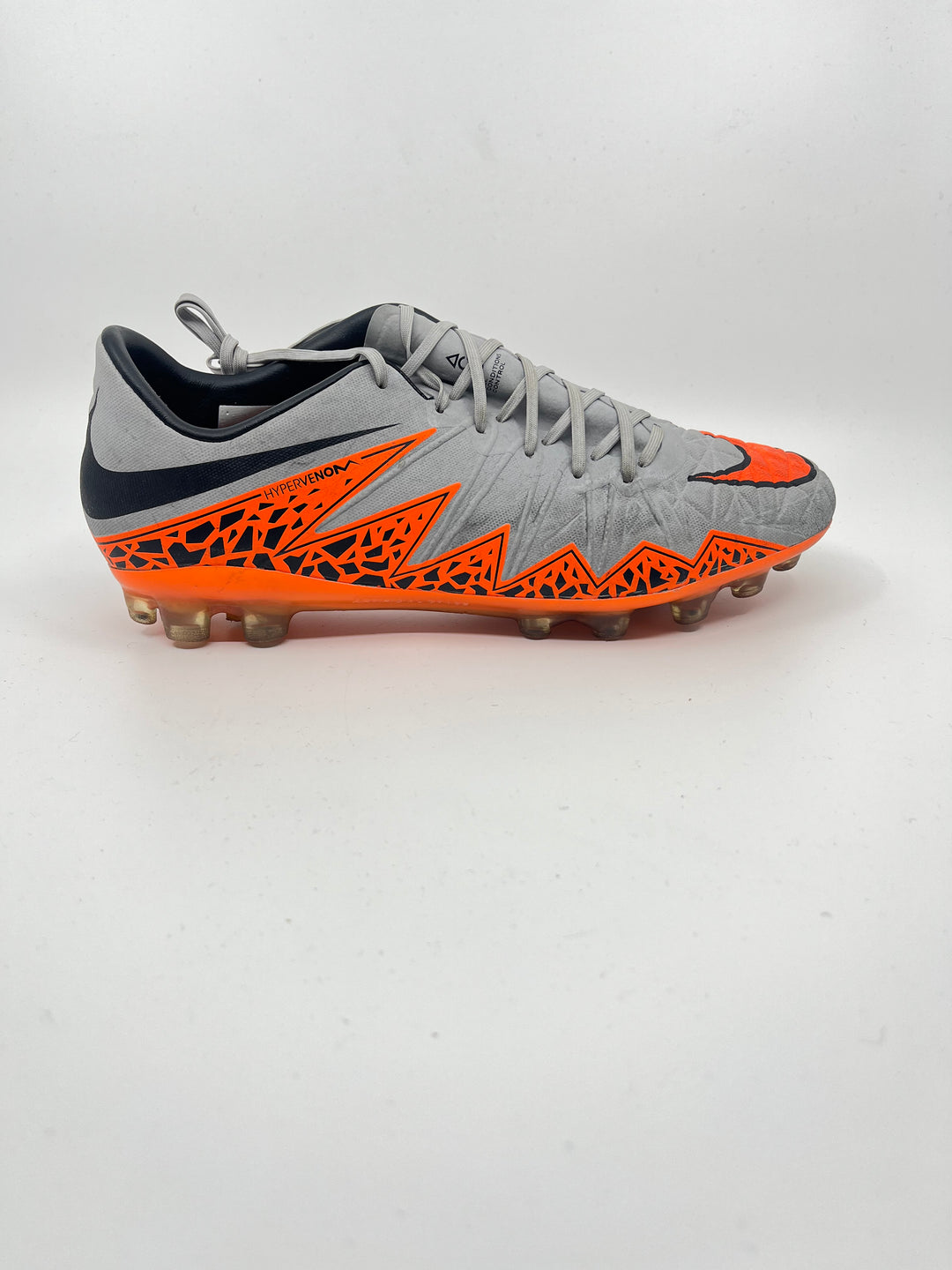Nike Hypervenom Phinish - Size 40.5