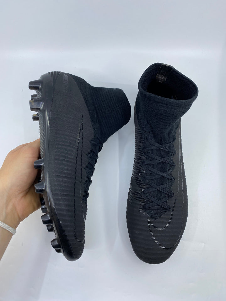 Nike Mercurial Superfly 5 - Size 42