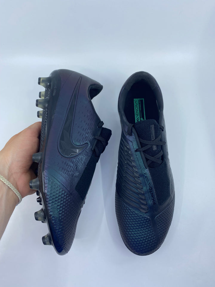 Nike Phantom Venom Elite - Size 42.5