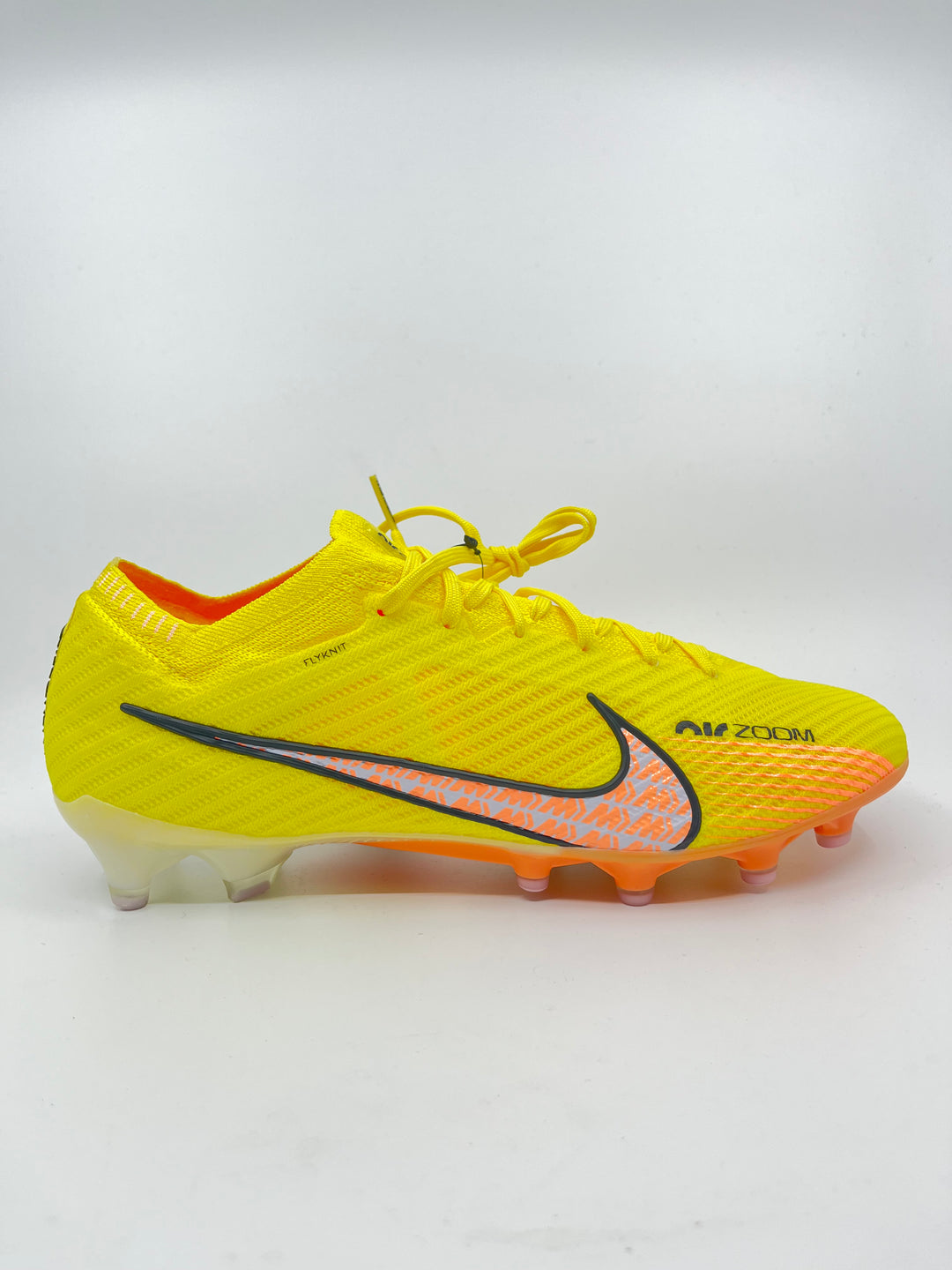 Nike Mercurial Vapor 15 - Size 44