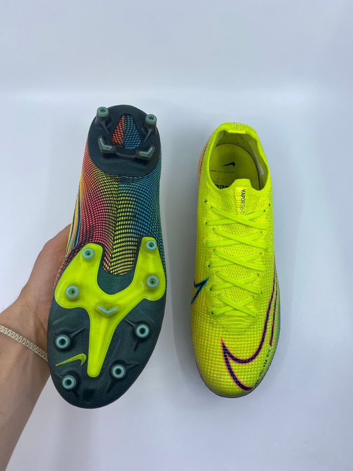 Nike Mercurial Vapor 13 - Size 40