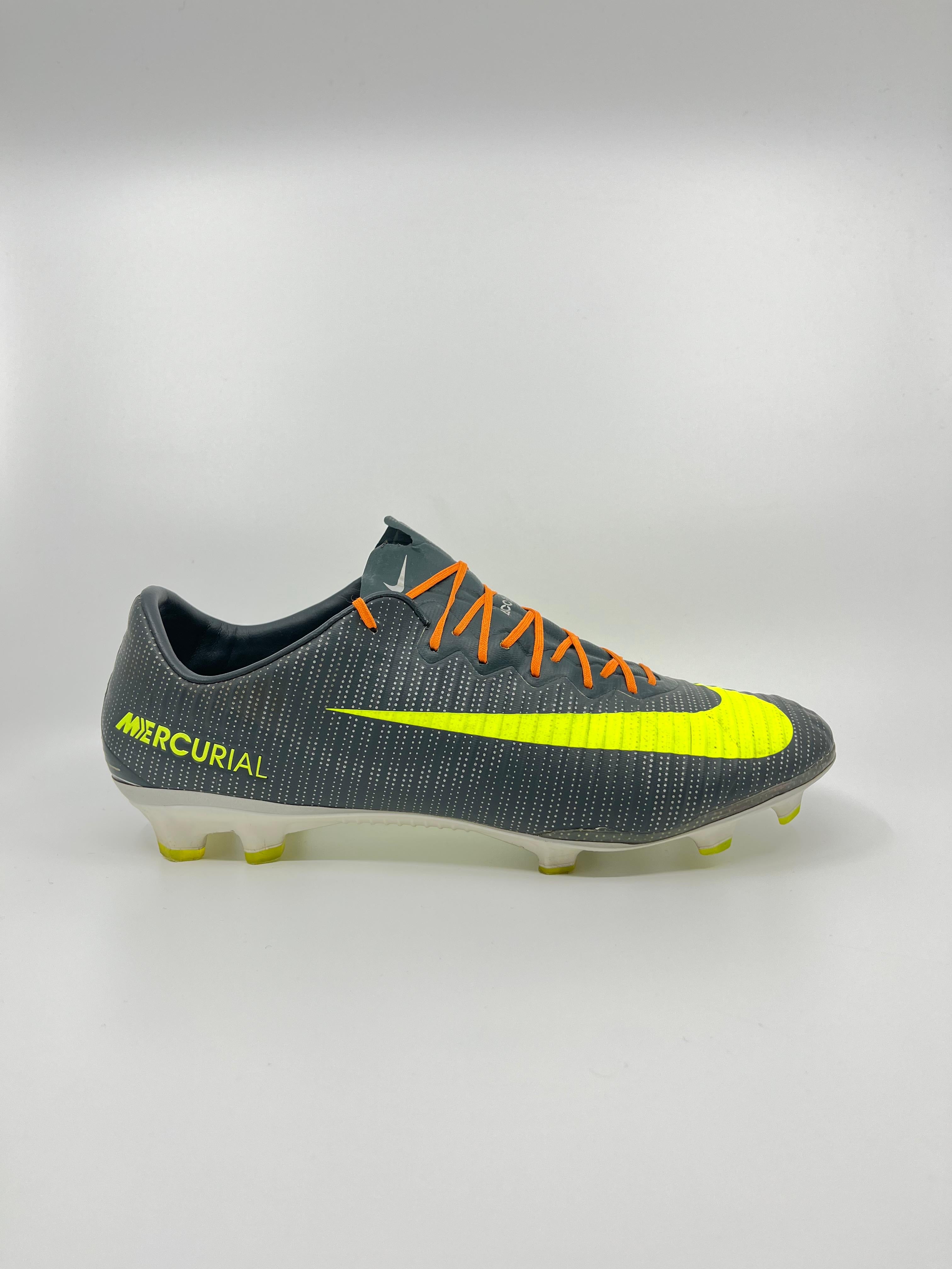 Nike Mercurial Vapor XI - Size 45,5 – Forza by ShoeGems