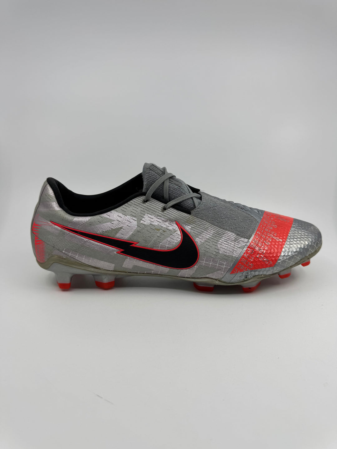 Nike Phantom Venom Elite - Size 46