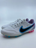 Nike Tiempo Legend 9 - Size 40